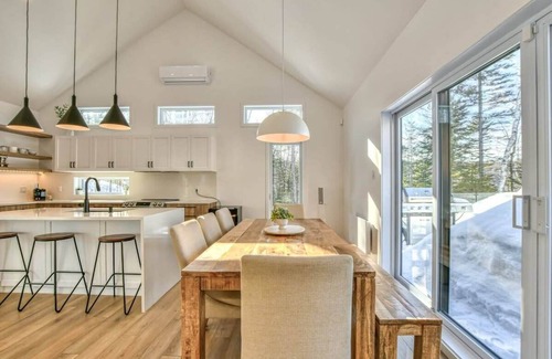 West End Ski Chalet | Indulge at Le Montagnard: Private Pool and Spa Retreat