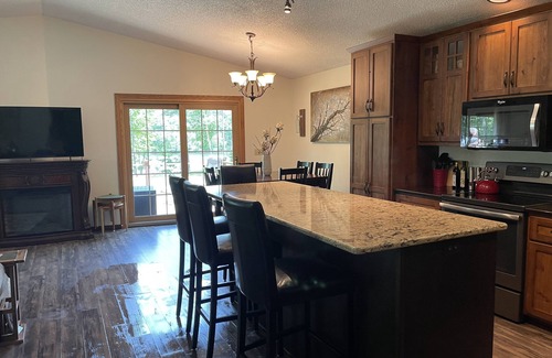 Tomahawk House | Idyllic Retreat on the Wisconsin River with Pet-Friendly Options