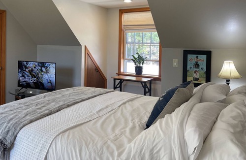 Wolfeboro House | Private Bedroom with Pool & Ocean View - Rated 10/10