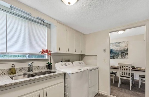 Alabaster Condo | Private & Spacious Townhome South of Birmingham!