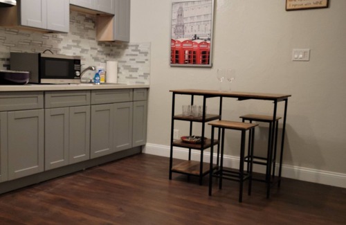 Brookvale Apartment | Private Studio Apartment located in quite neighborhood