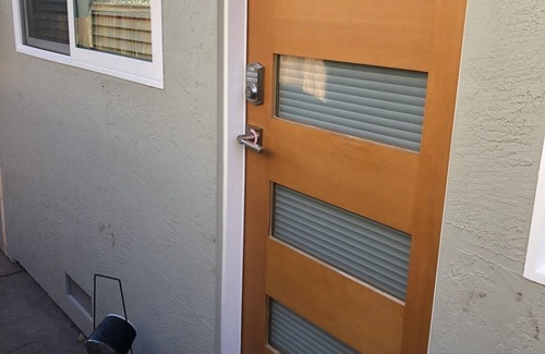 Willow Glen South - Lincoln Glen House | Cozy Willow Glen Studio with Kitchen & Great Reviews
