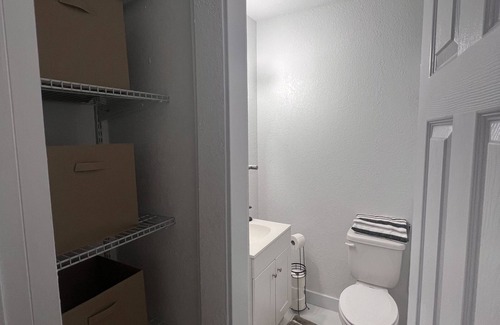 Bearss Plaza Apartment | Convenient Private Studio in Lutz - Close to USF!