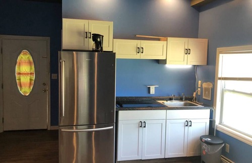 West Islip Apartment | Private Studio Own Entrance Yard ,King Size Bed & Twin Bed