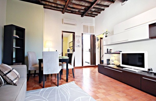 Navona Apartment | Private Terrace with Breathtaking Views Over Rome's Rooftops