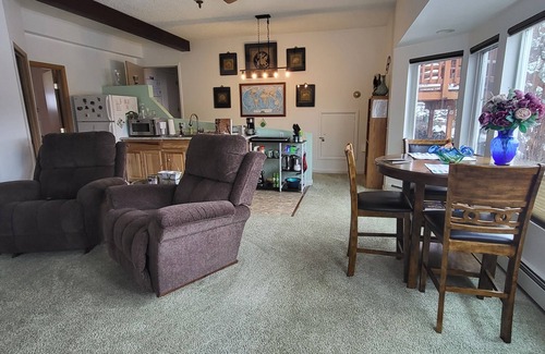 Old Seward - Oceanview House | Scenic Private Suite with Chugach Mountain Views