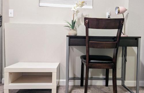 West Bellevue House | Cozy Guest Suite in West Bellevue - Family-Friendly Stay