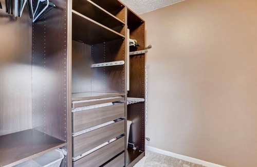 Breckenridge Apartment | Guest Rated: Private Suite with Kitchenette & Lake Views