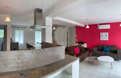 Arces House | Relax with a Private Pool at Maison de Vesta, Rated 9.8/10
