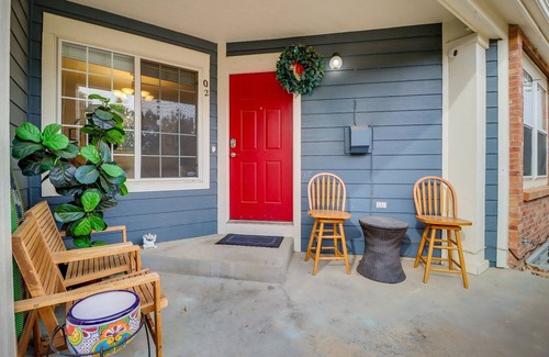 Broomfield House | Ideal Townhome for Long and Short Stays with Family-Friendly Amenities
