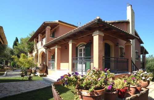 Limni Villa | Idyllic Corfiot Villa Nestled Among Olive Trees