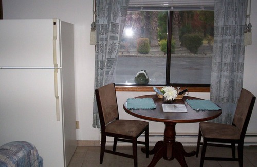 Brookings House | Idyllic Beach Access: 1 Bedroom with Ocean View & Spa
