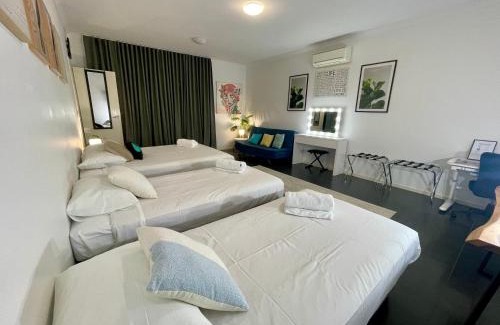 Cannonvale House | Private unit in Whitehaven Crescent