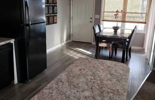 Downtown Myrtle Beach Cottage | Exclusive Oceanfront Condo with Deck on Myrtle Boardwalk