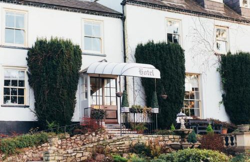 Sidmouth Villa | Private Use-Mount Pleasant Hotel with Hot Tub & Great Space