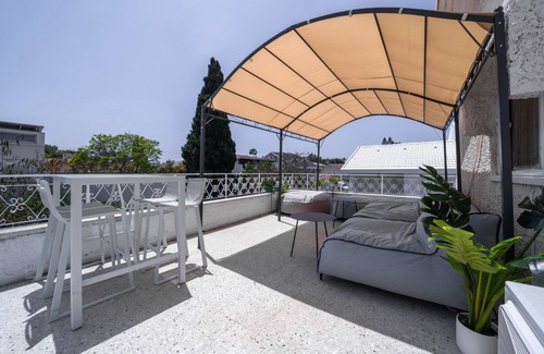 Herzliya Pituach House | Family-Friendly Vrbo Property for Your Next Adventure