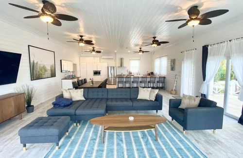 North Palmetto Point Villa | Secluded Beachfront Villa on Beautiful Pink Sand Shore