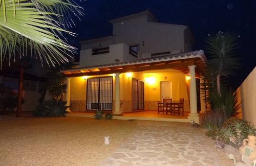 Cunas Villa | Cozy Villa with Private Pool & Oceanfront Balconies