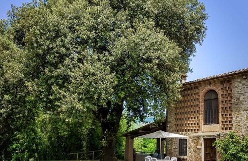Capannori Villa | Idyllic Private Villa with Pool & Panoramic Views near Lucca