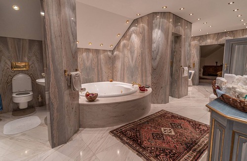 Untertschern Villa | Idyllic Private Villa with SPA in the Southern Alps