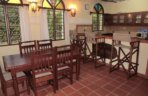 Diani Beach Villa | Tranquil Lamu Villa with Private Pool & Beach Access