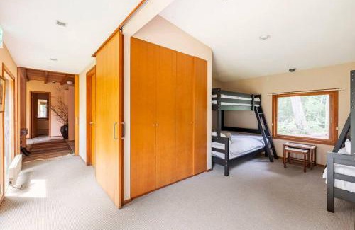 Narusawa House | Discover Private Villa J with Hot Tub & Family-Friendly Vibes