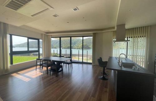 Wakugawa Villa | Relax at Private Villa JIN-仁-: Family-Friendly Retreat