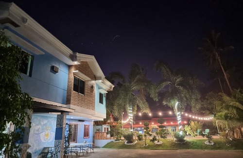 Panglao House | Private Villa w/pool,wifi,videoke & kitchen access