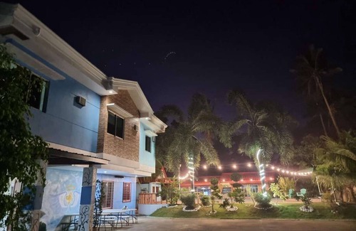 Looc Villa | Private Villa with Pool, WiFi & Kitchen Access Awaits