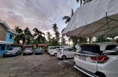 Looc Villa | Private Villa with Pool, WiFi & Kitchen Access Awaits