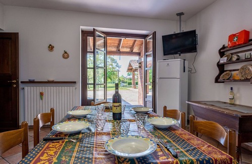 Basaluzzo Villa | Exclusive Villa with Private Pool & Hot Tub – 10/10 Rating