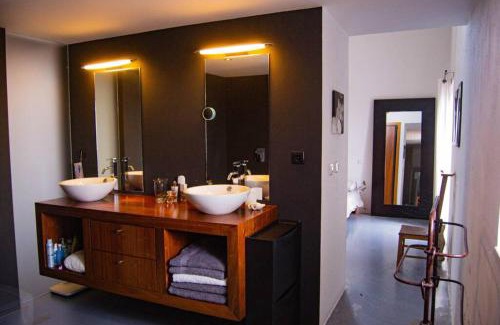 Ourem Villa | Inviting Villas in Ceissa, Portugal with Oceanfront Views