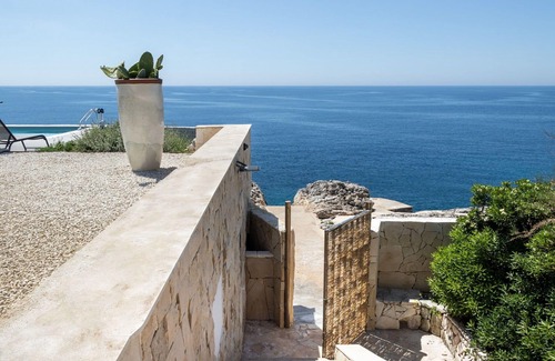 Plemmirio Villa | Elegant Private Villa with Pool and Panoramic Ocean Views
