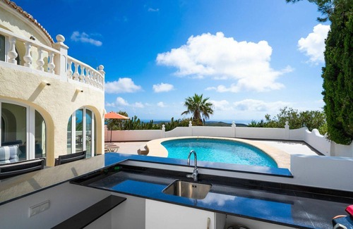 Benitachell House | Private Villa with Pool, Ocean View & Pet-Friendly Amenities