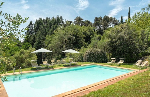 Villabuona Villa | Exclusive Villa with Private Pool & Panoramic Views Near Lucca