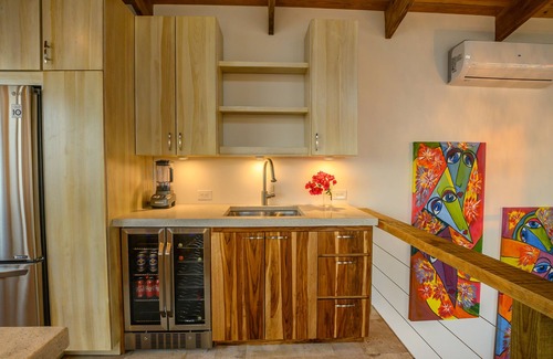 Lighthouse Estates Villa | Experience Villa Topaz: Private Villas with Ocean Views