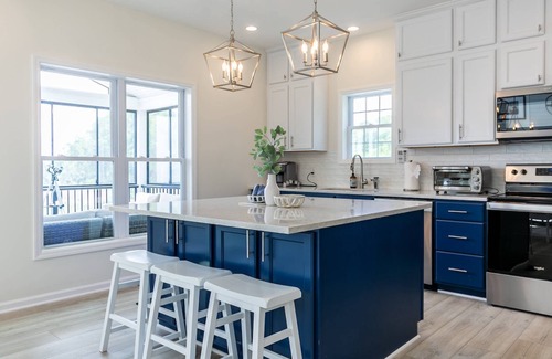Tracys Landing House | Idyllic Waterfront Retreat: Pool, Hot Tub & Game Room
