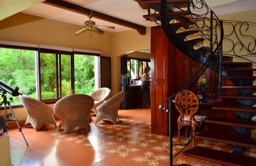 Catarina House | Idyllic Waterfront Retreat on Laguna de Apoyo with Pool