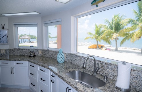 Long Key House | Seaside Retreat with Heated Pool, Dock & Kayaks Await