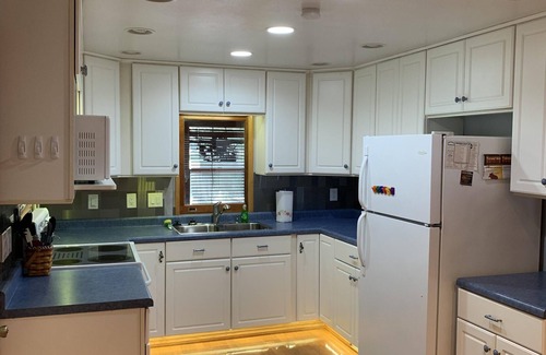 Wautoma House | Lakefront Escape at Fox Tail Bay - Rated 9.8 by Guests