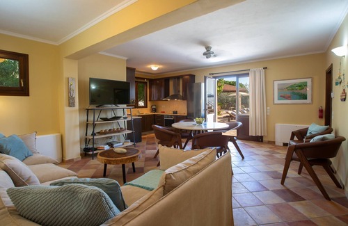 Nidri Villa | Exclusive Waterfront Villa with Pool & Private Beaches