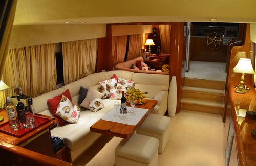 Hulhumale Boat Rental | Exclusive Oceanfront Retreat with Pool and Breakfast Included