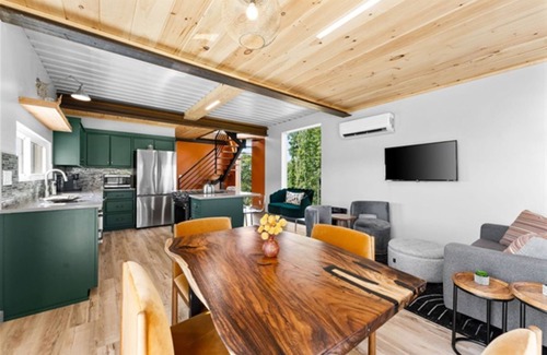 Omaha House | Relax at Lake View Roof Deck with Hot Tub and Breakfast