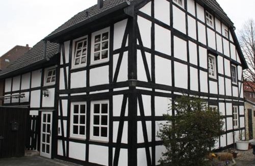 Ricklingen Apartment | Family-Friendly Stay at Privatunterkunft Karger