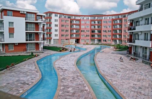 Elenite Apartment | Beachfront Privilege Apartments with Pool and Spa Amenities