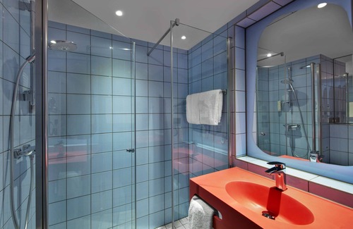 Hallbergmoos Hotel | Discover prizeotel Munich-Airport: Rated 8.8 with Breakfast