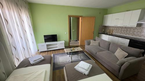 Prizren Apartment | Guest Rated Prizren Apartment: Child-Friendly Retreat