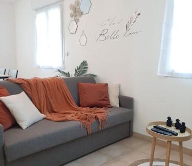 Tille Apartment | Conveniently Located Hotel O Nature Near Airport