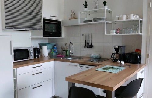 Sorbiers Apartment | Calm Residence near Amenities with Spa and Breakfast Included