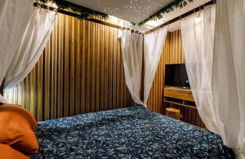 Mantes-la-Jolie Apartment | Relaxing Bali Style Retreat Near Paris with Hot Tub Access